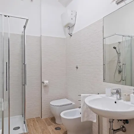 Large And Bright 3 Bed Flat Near Piazza Del Popolo *